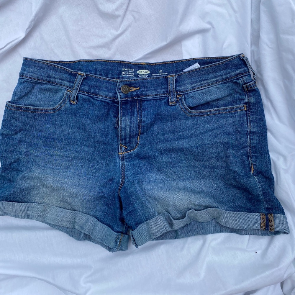 Old navy jean shorts. Size 10.